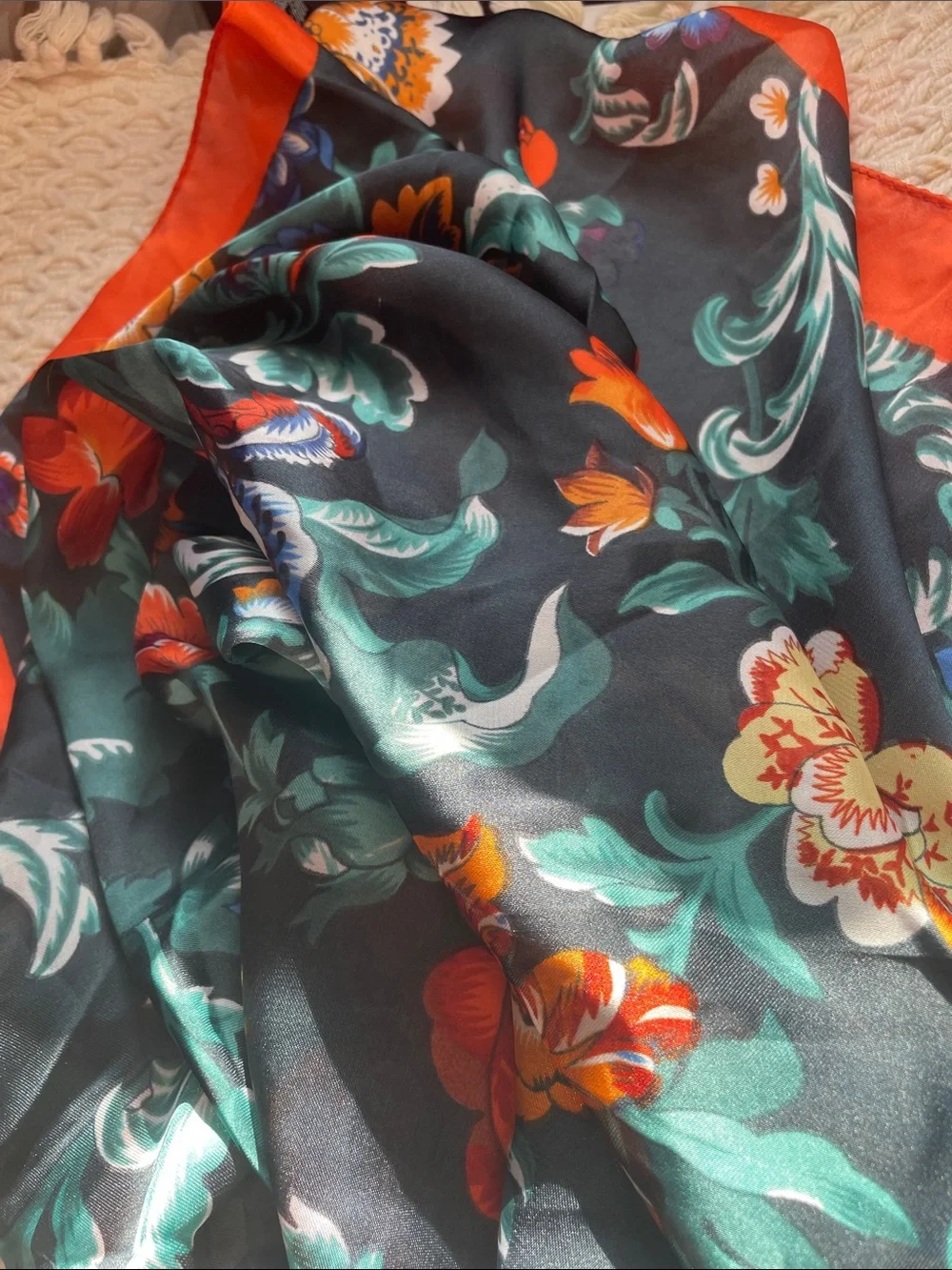 VTG SAKS FIFTH AVENUE SILK SCARF